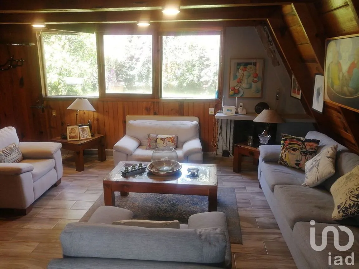 Casa en Renta en Avándaro, Valle de Bravo, Estado De México | NEX-227314 | iad México | Foto 2 de 17