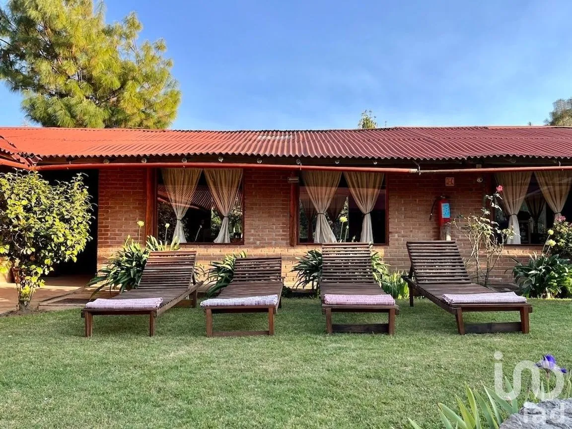 Casa en Venta en Los Saúcos, Valle de Bravo, Estado De México | NEX-227315 | iad México | Foto 4 de 20