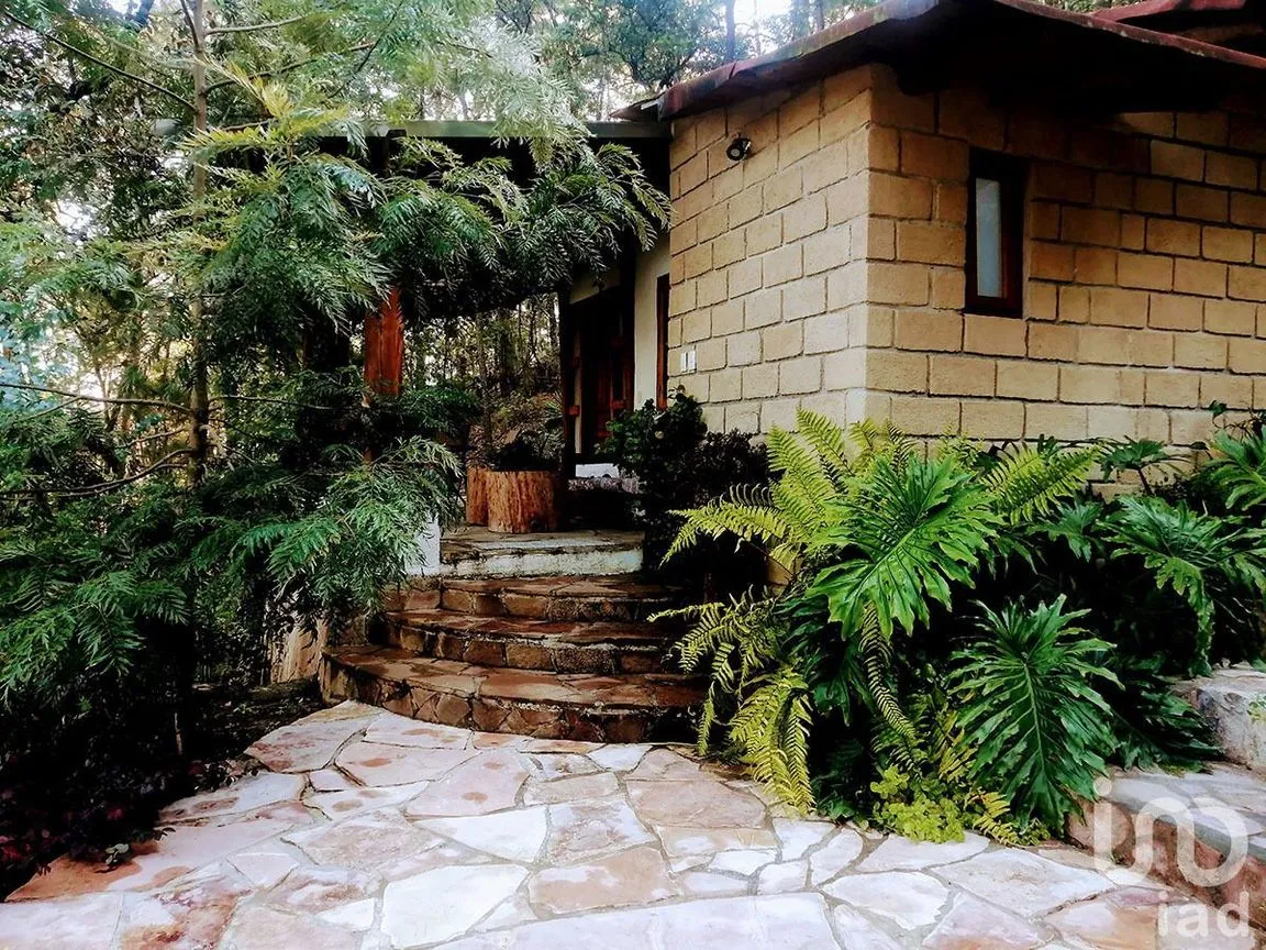 Casa en Renta en Avándaro, Valle de Bravo, Estado De México | NEX-227321 | iad México | Foto 15 de 16