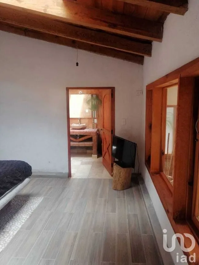 Casa en Renta en Avándaro, Valle de Bravo, Estado De México | NEX-227321 | iad México | Foto 7 de 16