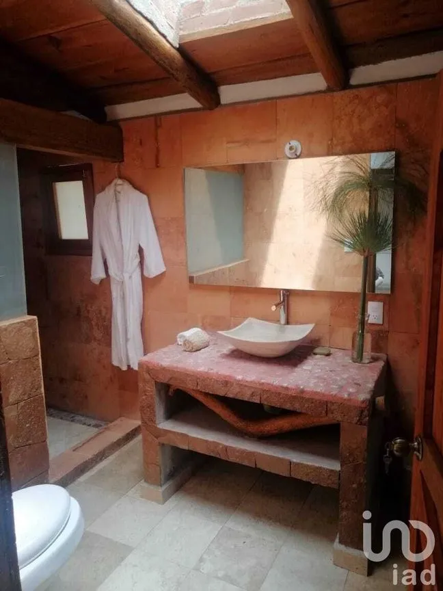 Casa en Renta en Avándaro, Valle de Bravo, Estado De México | NEX-227321 | iad México | Foto 10 de 16