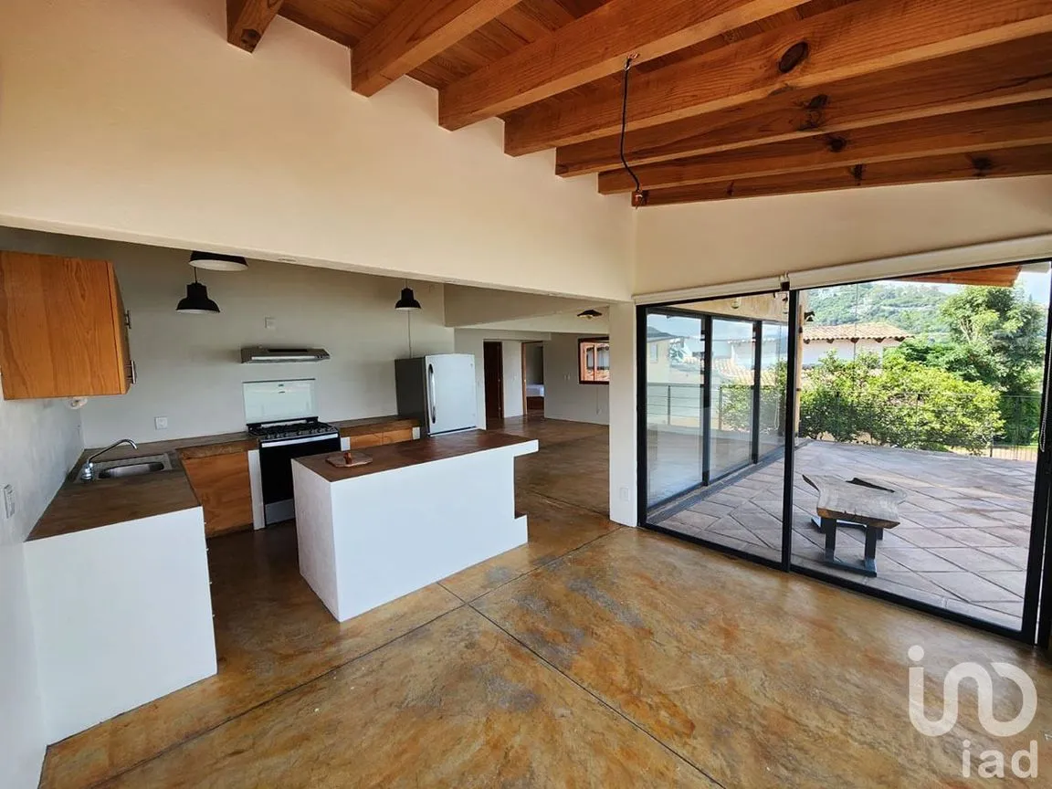 Casa en Renta en Valle de Bravo, Valle de Bravo, Estado De México | NEX-227325 | iad México | Foto 7 de 20