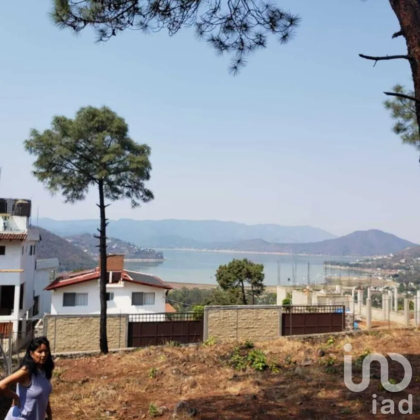 Terreno en Venta en Valle de Bravo, Valle de Bravo, Estado De México | NEX-227332 | iad México | Foto 1 de 12