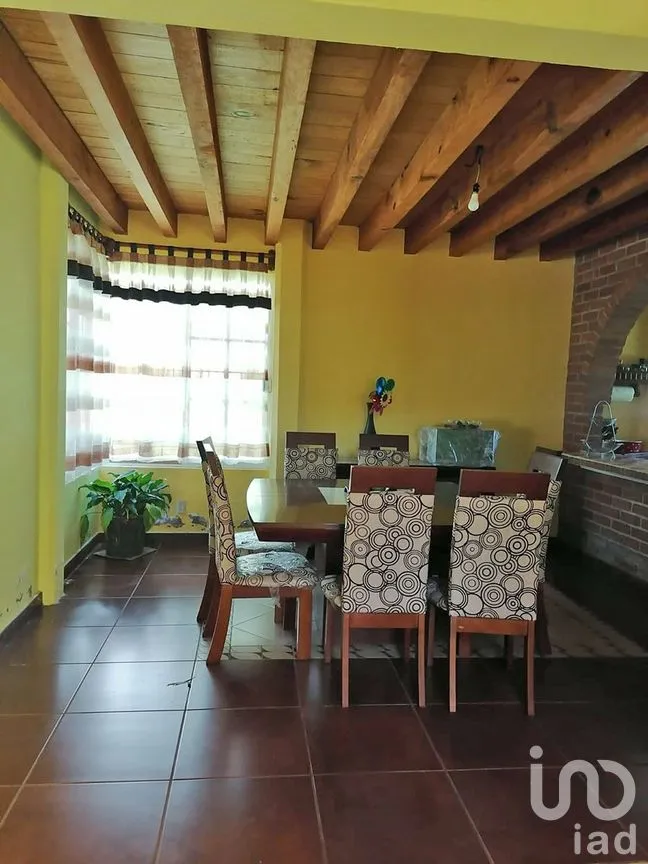 Casa en Venta en Cerro Gordo, Valle de Bravo, Estado De México | NEX-227337 | iad México | Foto 6 de 14
