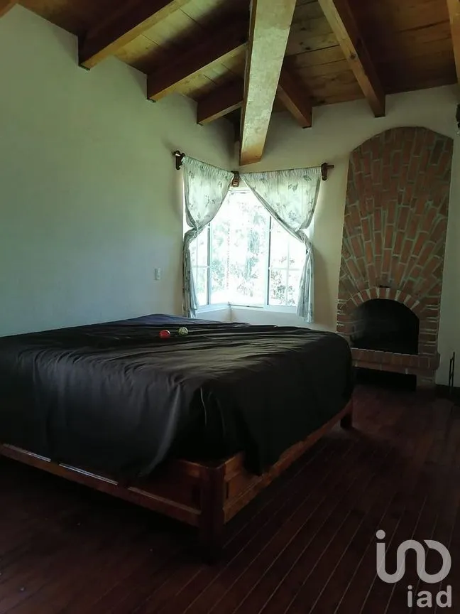 Casa en Venta en Cerro Gordo, Valle de Bravo, Estado De México | NEX-227337 | iad México | Foto 8 de 14