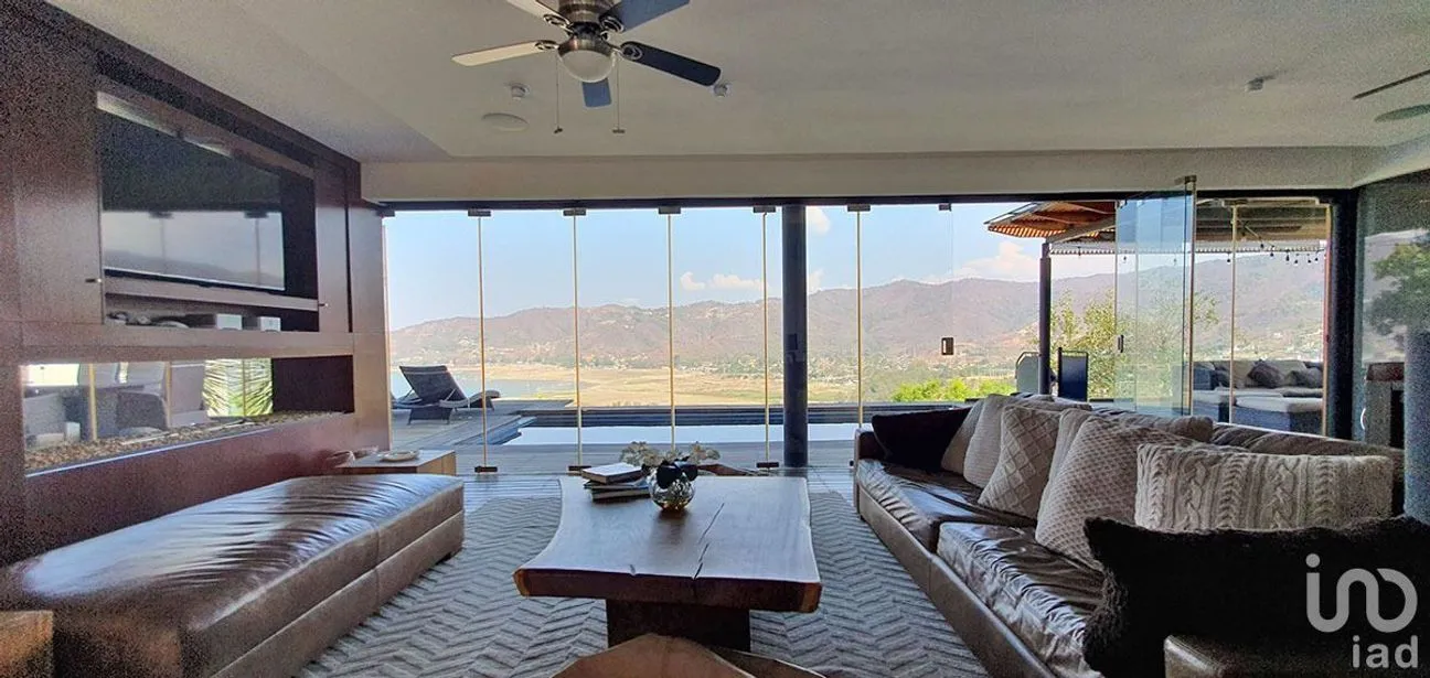 Casa en Renta en Valle de Bravo, Valle de Bravo, Estado De México | NEX-227345 | iad México | Foto 20 de 50