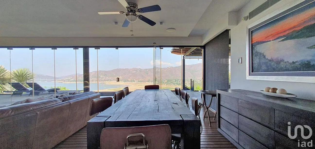 Casa en Venta en Valle de Bravo, Valle de Bravo, Estado De México | NEX-227346 | iad México | Foto 17 de 50