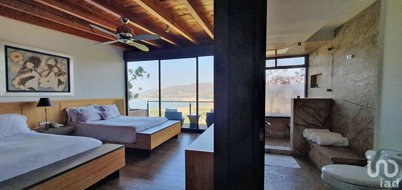 Casa en Venta en Valle de Bravo, Valle de Bravo, Estado De México | NEX-227346 | iad México | Foto 31 de 50