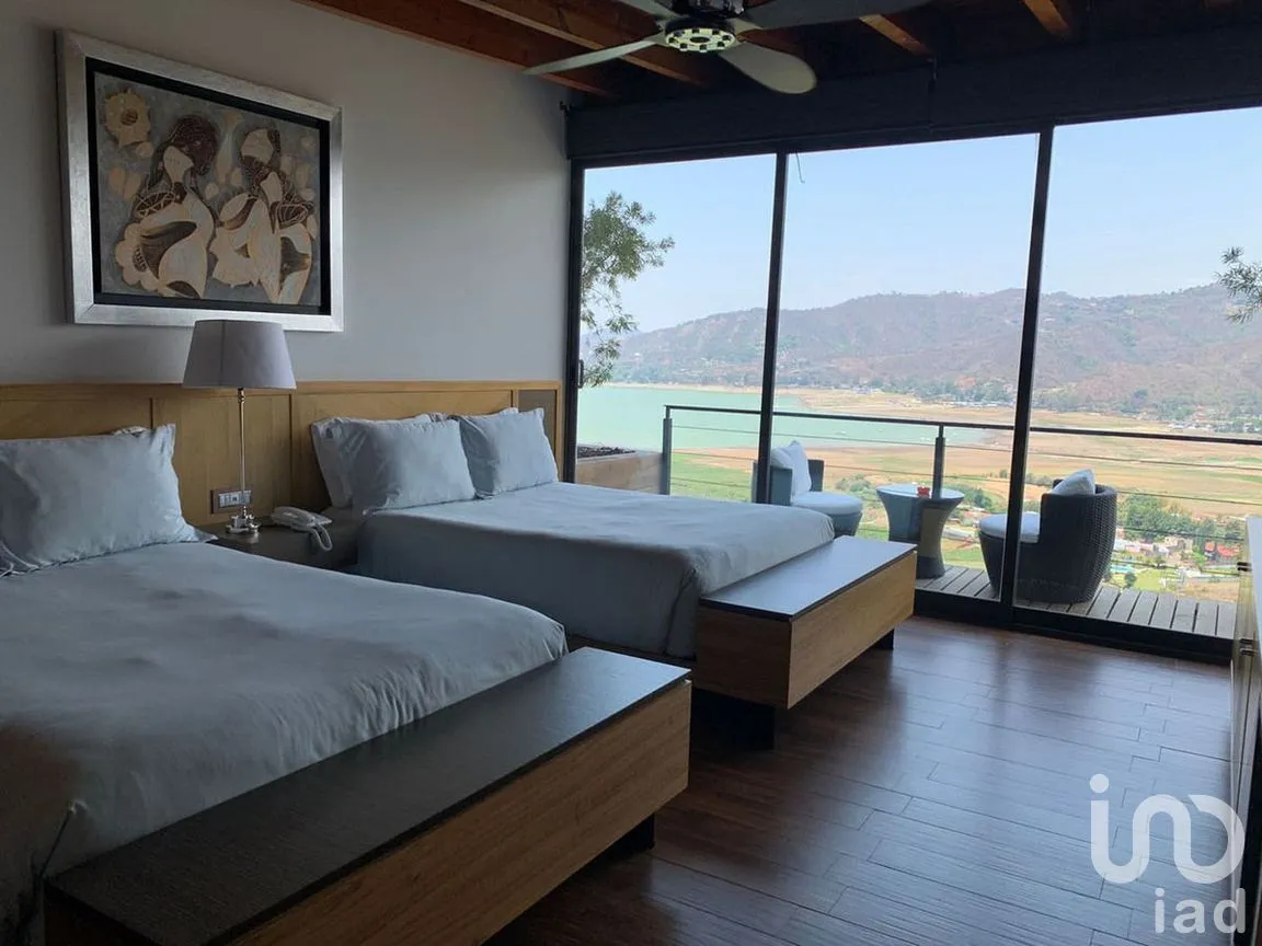Casa en Venta en Valle de Bravo, Valle de Bravo, Estado De México | NEX-227346 | iad México | Foto 44 de 50