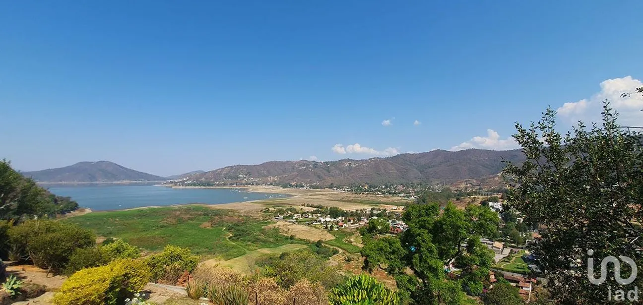 Casa en Venta en Valle de Bravo, Valle de Bravo, Estado De México | NEX-227346 | iad México | Foto 45 de 50