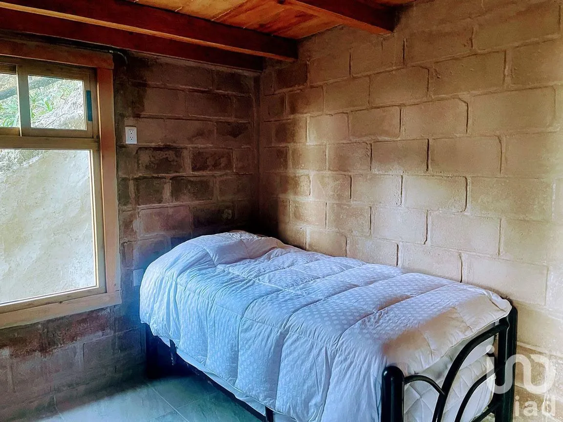 Casa en Renta en Valle de Bravo, Valle de Bravo, Estado De México | NEX-227353 | iad México | Foto 15 de 16