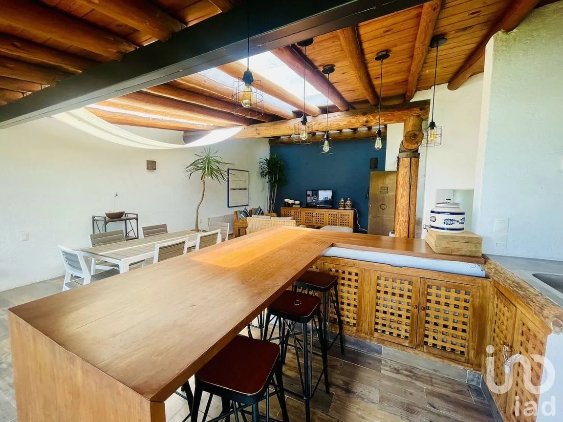 Casa en Renta en Valle de Bravo, Valle de Bravo, Estado De México | NEX-227354 | iad México | Foto 15 de 21