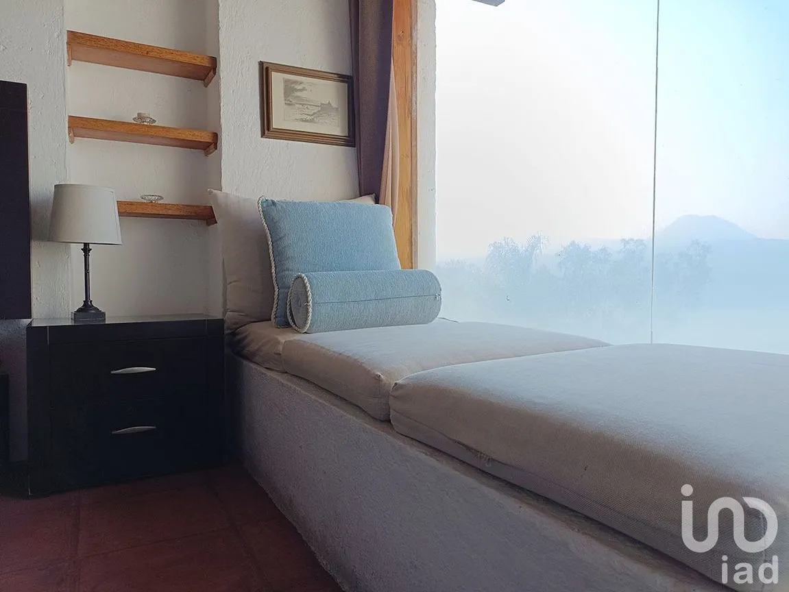 Casa en Renta en Valle de Bravo, Valle de Bravo, Estado De México | NEX-227354 | iad México | Foto 10 de 21