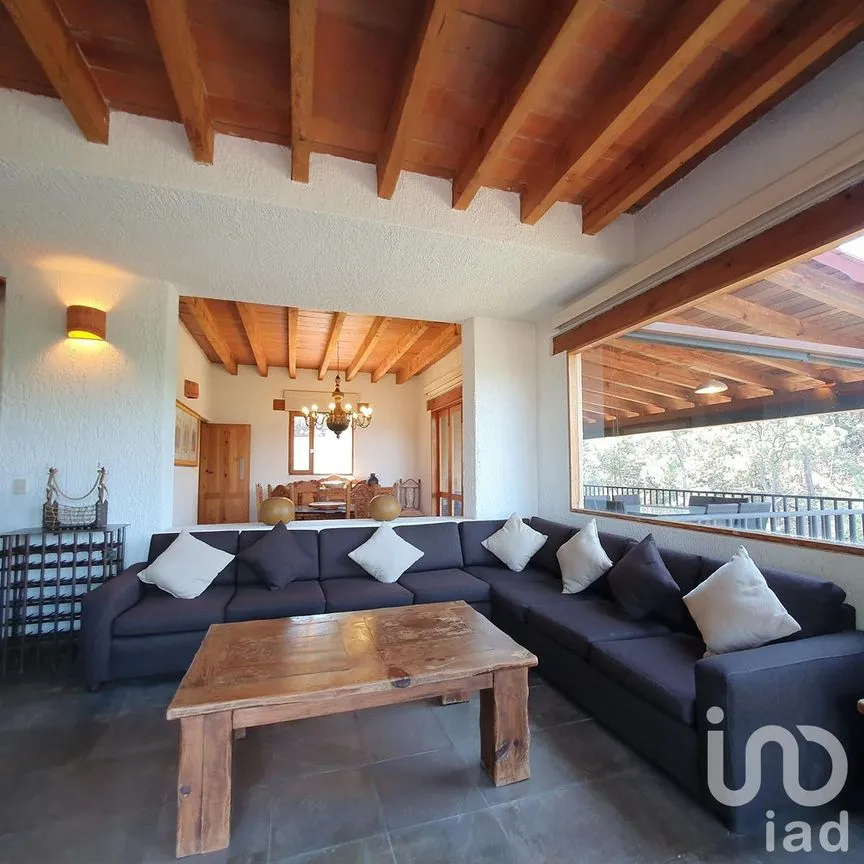 Casa en Renta en Avándaro, Valle de Bravo, Estado De México | NEX-227356 | iad México | Foto 6 de 25