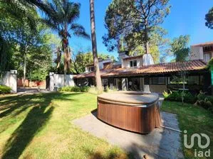 NEX-227363 - Casa en Venta, con 3 recamaras, con 3 baños, con 280 m2 de construcción en Avándaro, CP 51200, Estado De México.