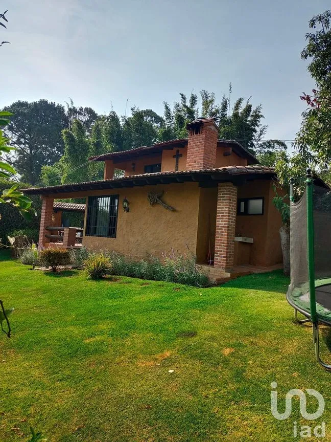 Casa en Renta en Valle de Bravo, Valle de Bravo, Estado De México | NEX-227366 | iad México | Foto 13 de 15