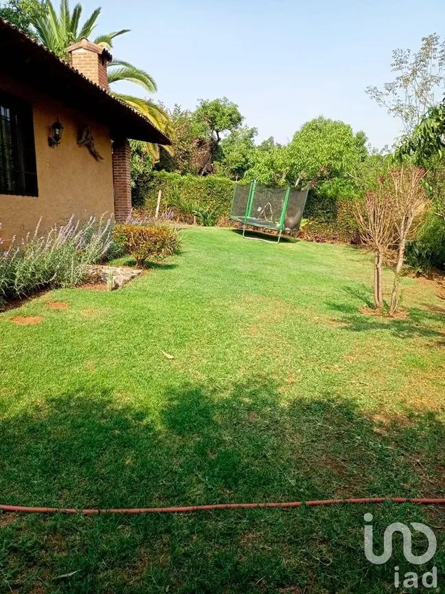 Casa en Renta en Valle de Bravo, Valle de Bravo, Estado De México | NEX-227366 | iad México | Foto 14 de 15