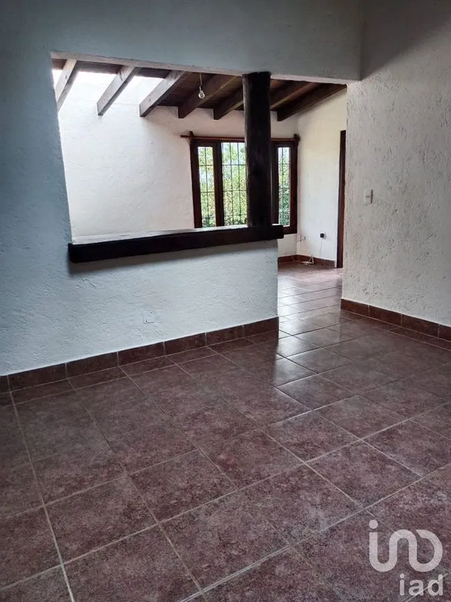 Casa en Renta en Valle de Bravo, Valle de Bravo, Estado De México | NEX-227366 | iad México | Foto 6 de 15