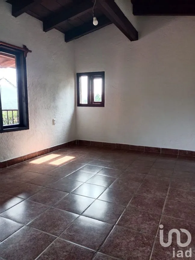 Casa en Renta en Valle de Bravo, Valle de Bravo, Estado De México | NEX-227366 | iad México | Foto 9 de 15