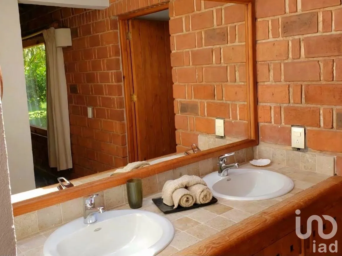 Casa en Venta en Mesa de Jaimes, Valle de Bravo, Estado De México | NEX-227374 | iad México | Foto 11 de 20