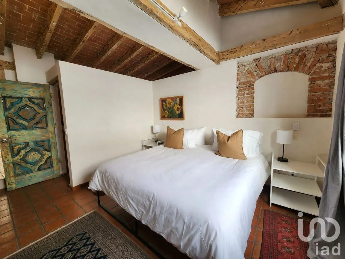 Departamento en Renta en Santa María Ahuacatlan, Valle de Bravo, Estado De México | NEX-227375 | iad México | Foto 3 de 14