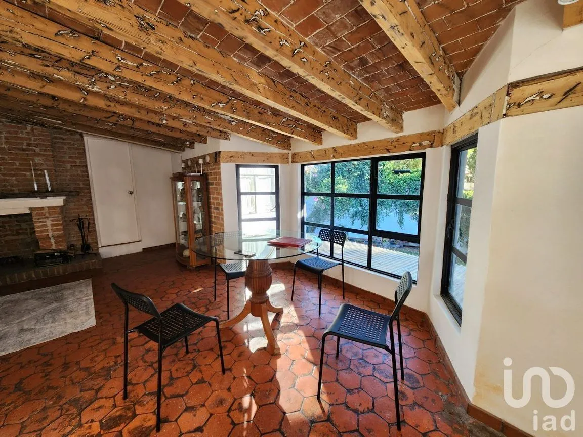 Departamento en Renta en Santa María Ahuacatlan, Valle de Bravo, Estado De México | NEX-227375 | iad México | Foto 6 de 14