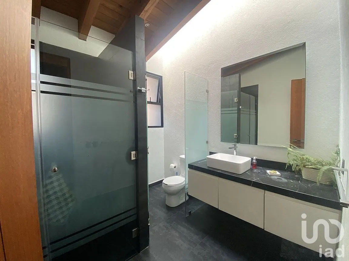 Casa en Venta en Avándaro, Valle de Bravo, Estado De México | NEX-227379 | iad México | Foto 28 de 33
