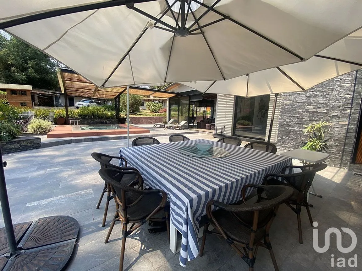 Casa en Venta en Avándaro, Valle de Bravo, Estado De México | NEX-227379 | iad México | Foto 6 de 33