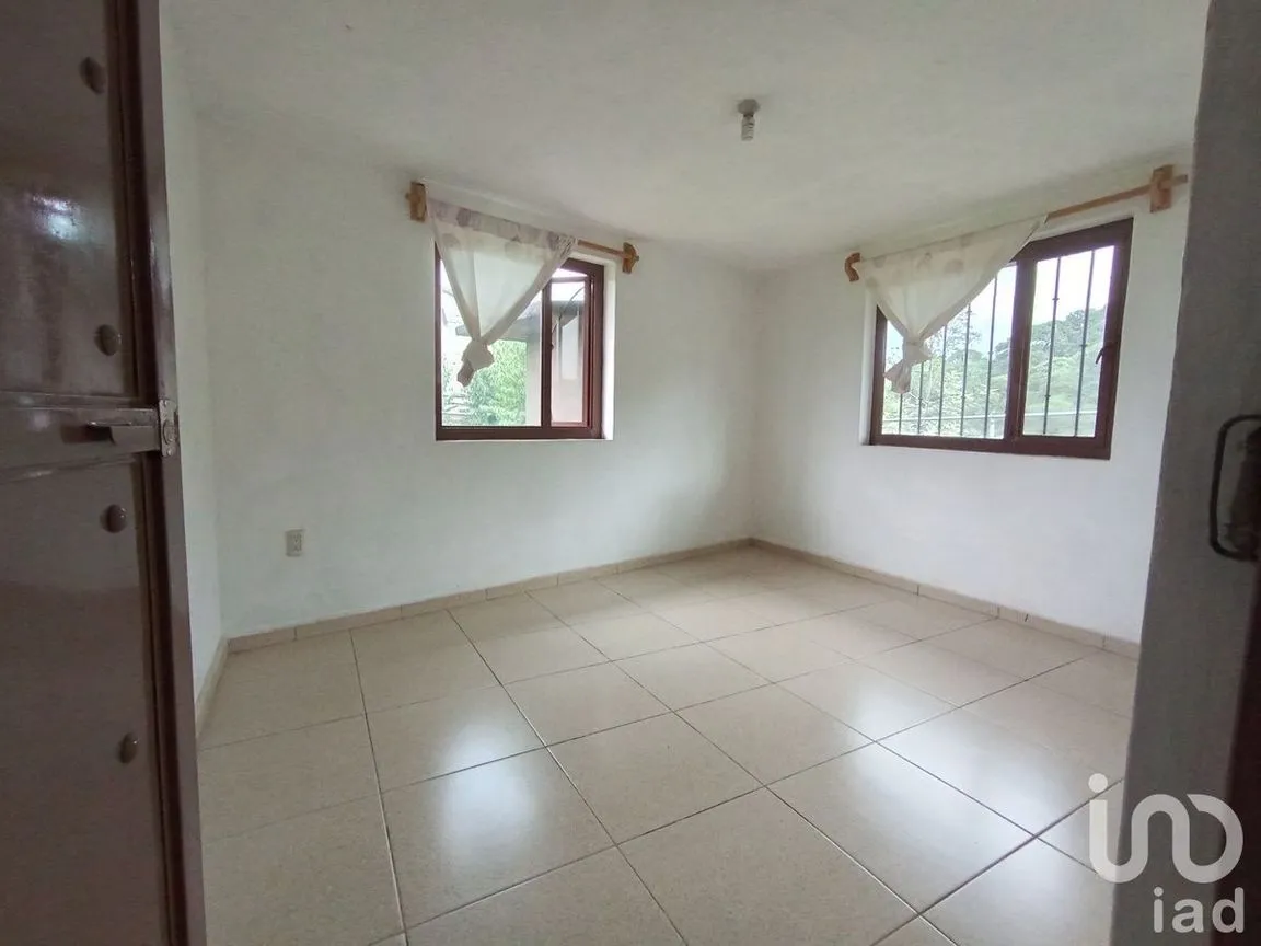 Casa en Renta en Cerro Colorado, Valle de Bravo, Estado De México | NEX-227381 | iad México | Foto 10 de 18