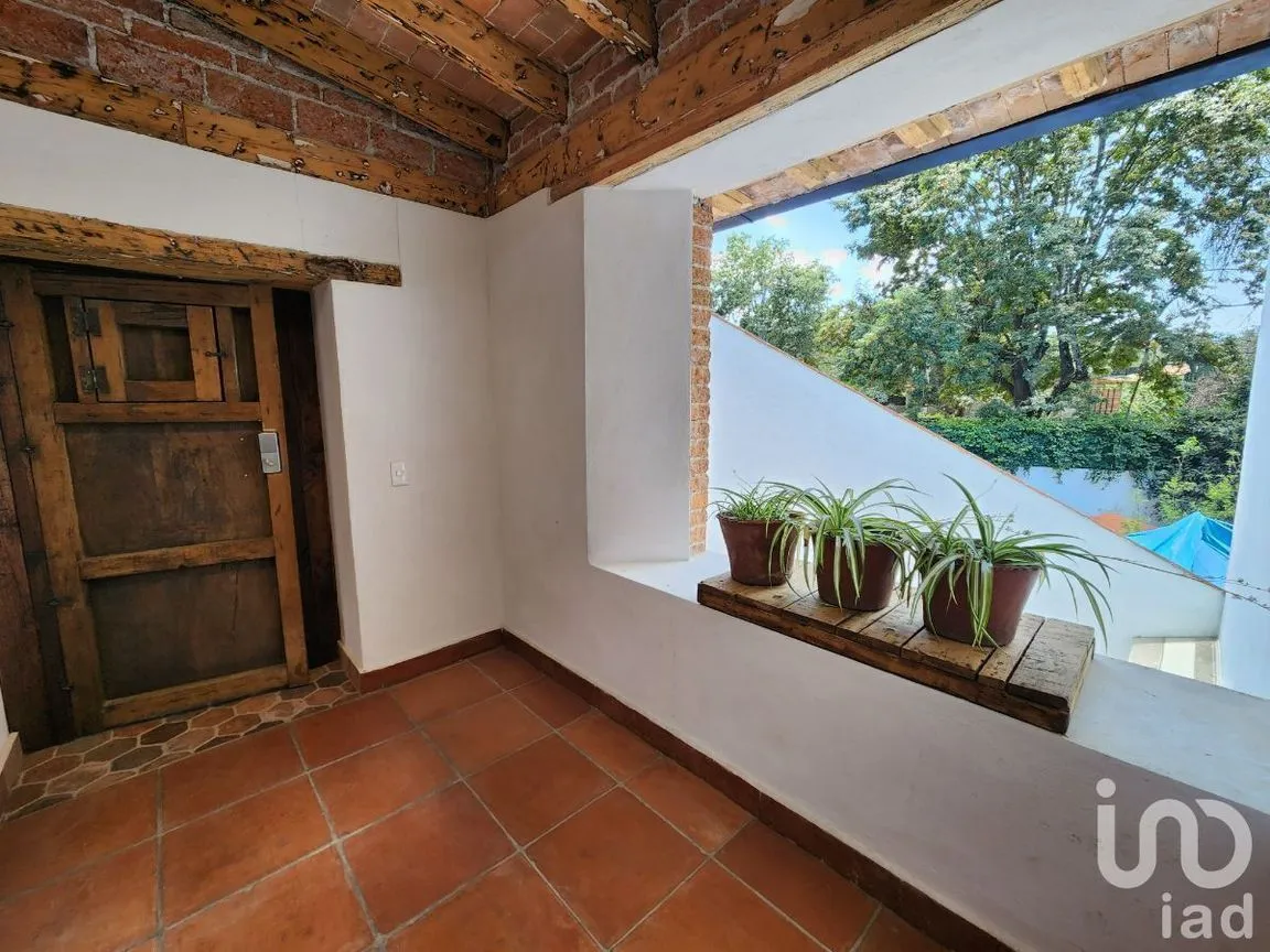 Departamento en Renta en Santa María Ahuacatlan, Valle de Bravo, Estado De México | NEX-227382 | iad México | Foto 13 de 16