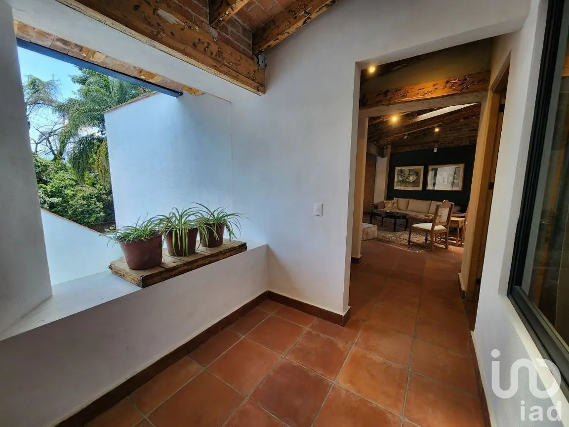 Departamento en Renta en Santa María Ahuacatlan, Valle de Bravo, Estado De México | NEX-227382 | iad México | Foto 4 de 16