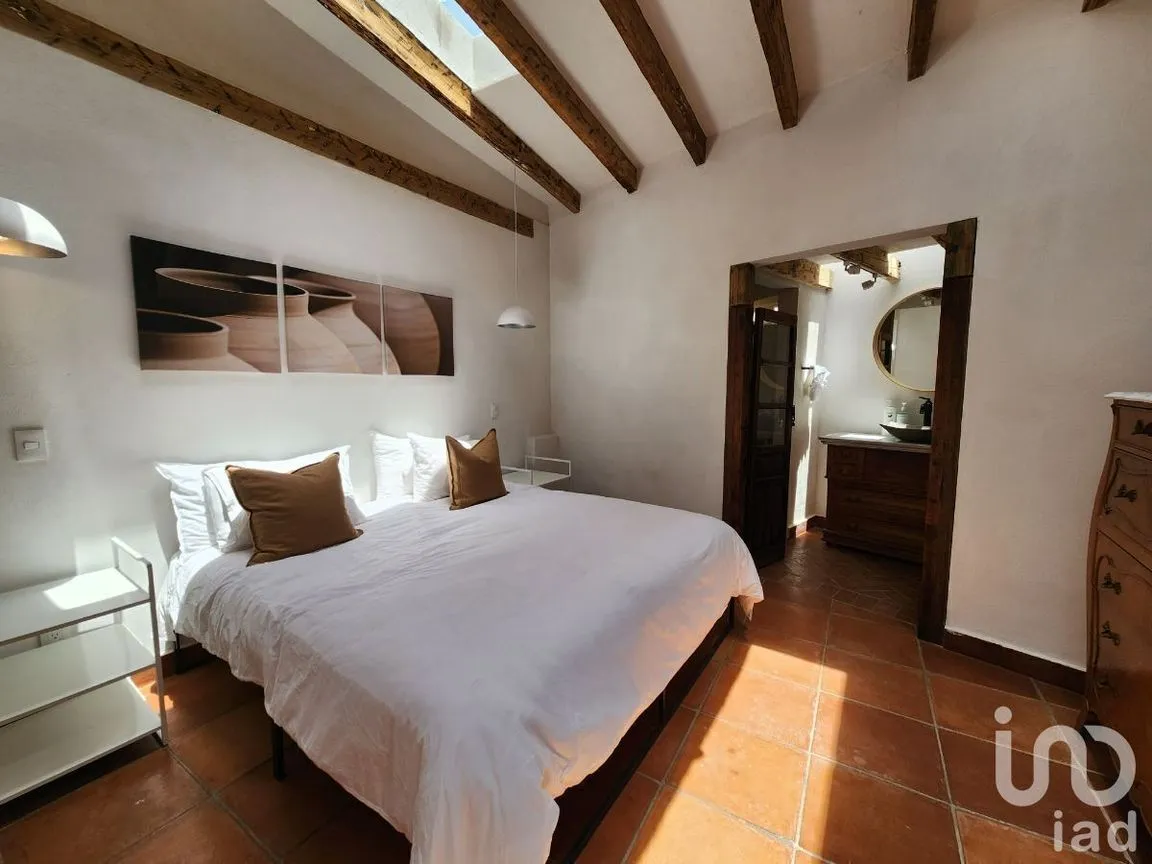 Departamento en Renta en Santa María Ahuacatlan, Valle de Bravo, Estado De México | NEX-227382 | iad México | Foto 5 de 16