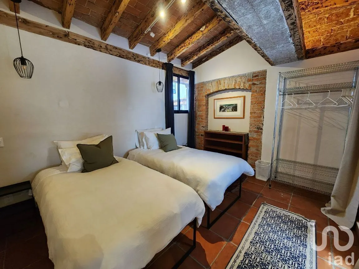 Departamento en Renta en Santa María Ahuacatlan, Valle de Bravo, Estado De México | NEX-227382 | iad México | Foto 8 de 16
