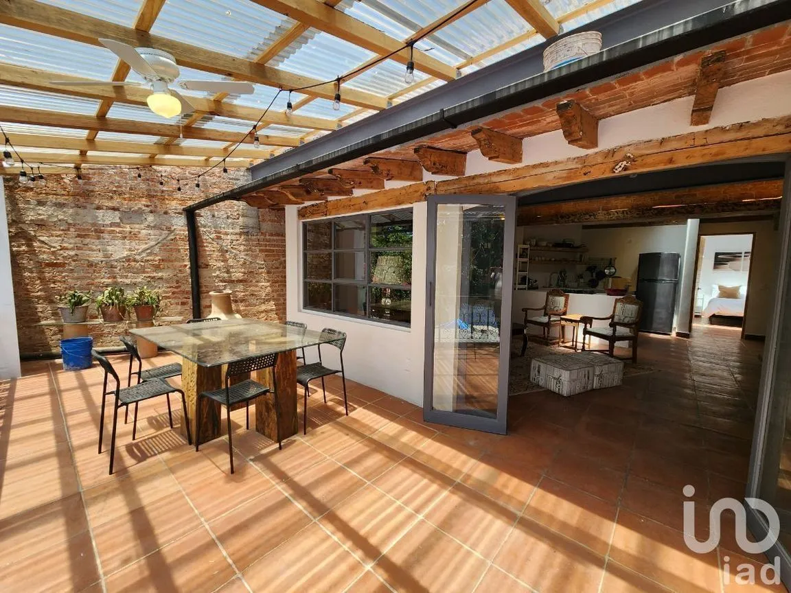 Departamento en Renta en Santa María Ahuacatlan, Valle de Bravo, Estado De México | NEX-227382 | iad México | Foto 1 de 16