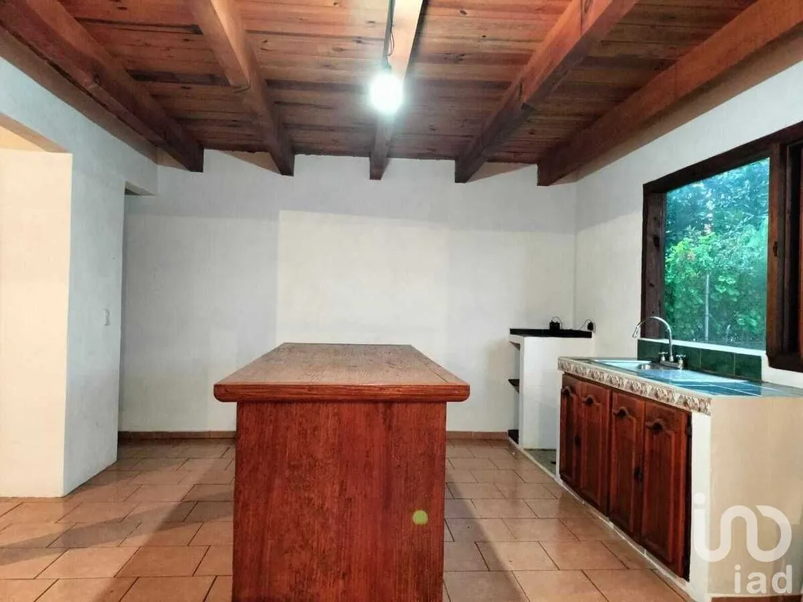 Casa en Renta en Cerro Gordo, Valle de Bravo, Estado De México | NEX-227383 | iad México | Foto 5 de 17