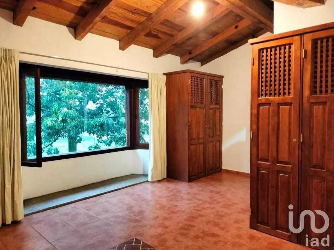 Casa en Renta en Cerro Gordo, Valle de Bravo, Estado De México | NEX-227383 | iad México | Foto 10 de 17