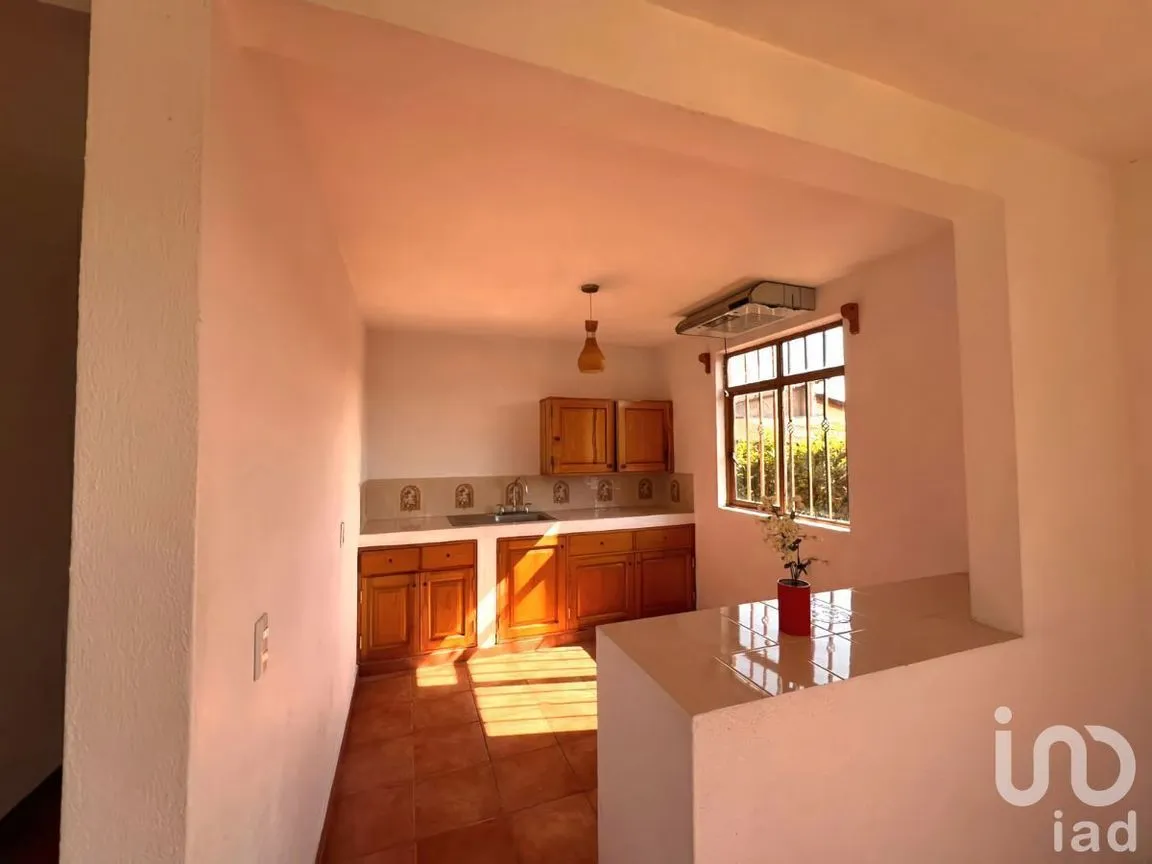Casa en Renta en Cuadrilla de Dolores, Valle de Bravo, Estado De México | NEX-227411 | iad México | Foto 3 de 14