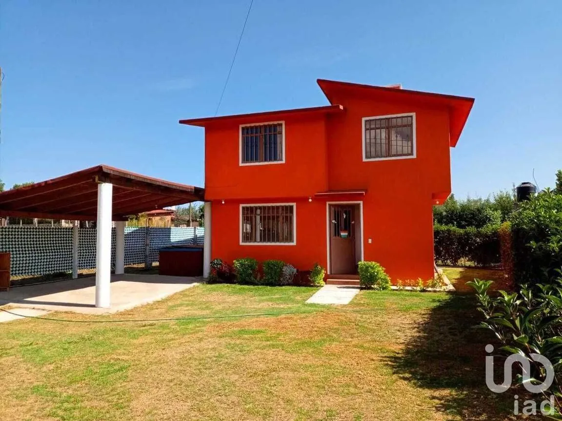 Casa en Renta en Cuadrilla de Dolores, Valle de Bravo, Estado De México | NEX-227411 | iad México | Foto 1 de 14