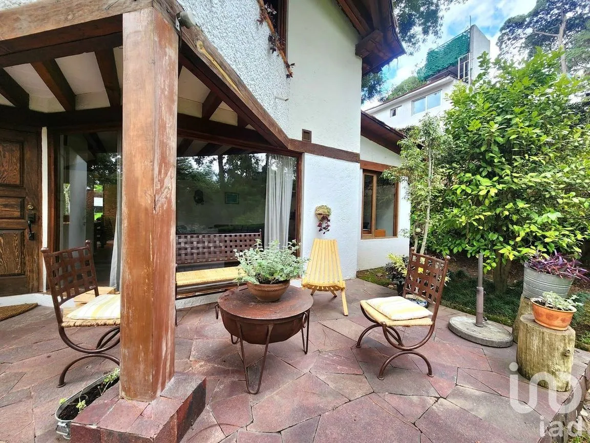 Casa en Renta en Avándaro, Valle de Bravo, Estado De México | NEX-227678 | iad México | Foto 3 de 28