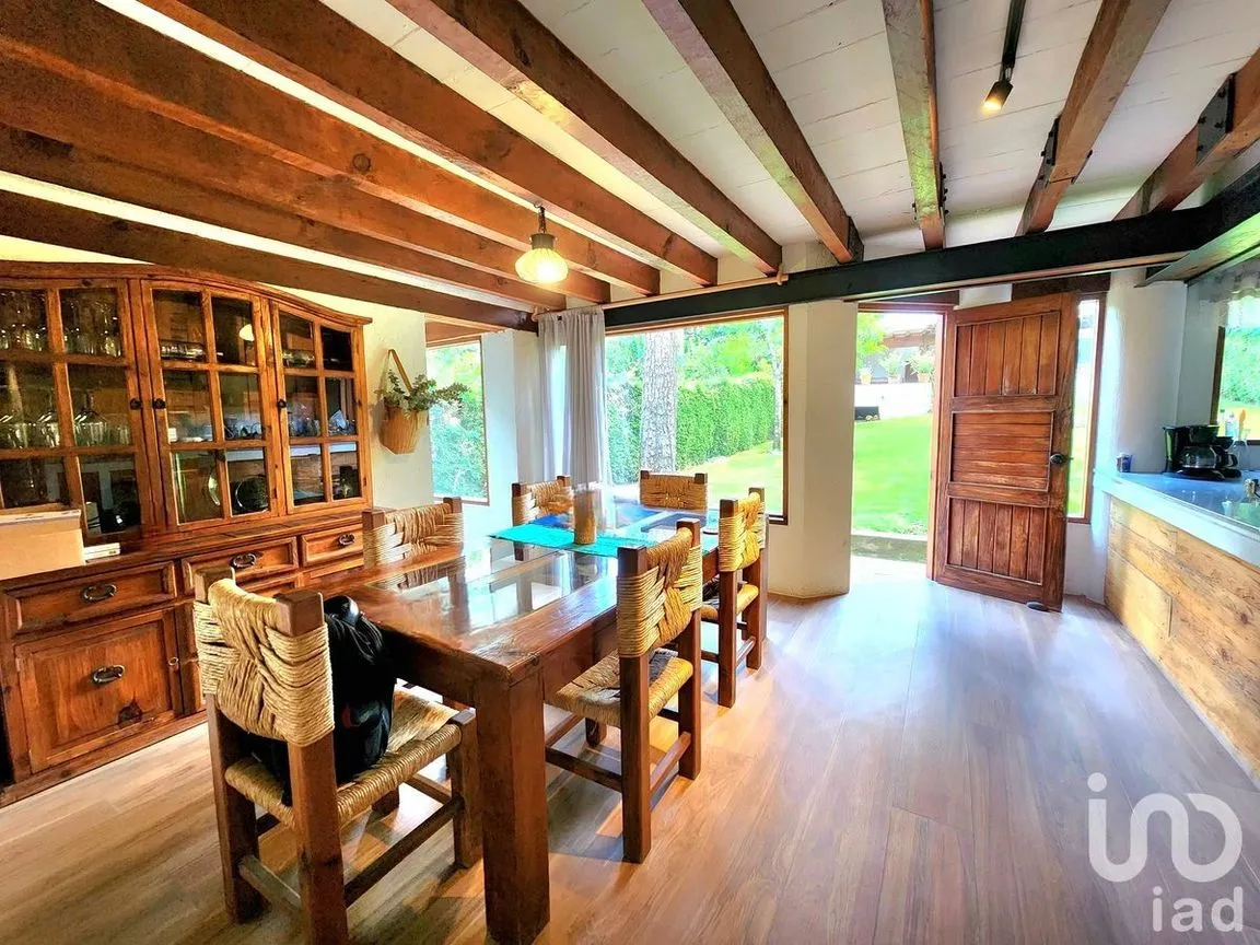 Casa en Renta en Avándaro, Valle de Bravo, Estado De México | NEX-227678 | iad México | Foto 4 de 28