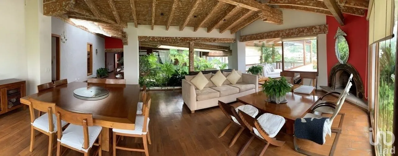 Casa en Venta en Valle de Bravo, Valle de Bravo, Estado De México | NEX-227812 | iad México | Foto 5 de 18