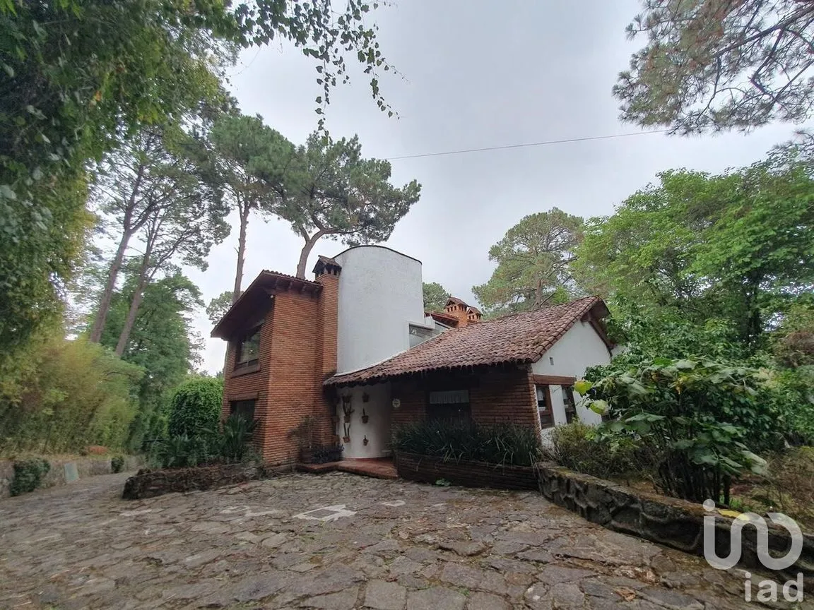 Casa en Venta en Avándaro, Valle de Bravo, Estado De México | NEX-227813 | iad México | Foto 23 de 26