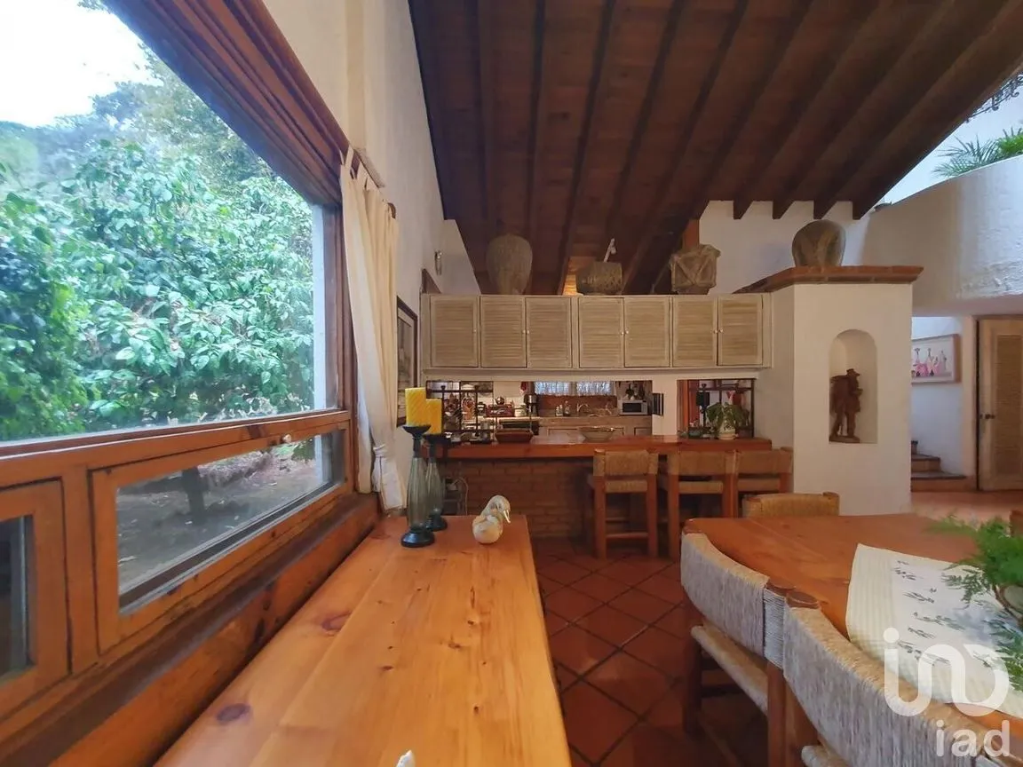 Casa en Venta en Avándaro, Valle de Bravo, Estado De México | NEX-227813 | iad México | Foto 6 de 26
