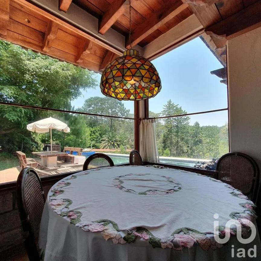 Casa en Venta en Avándaro, Valle de Bravo, Estado De México | NEX-227816 | iad México | Foto 8 de 26