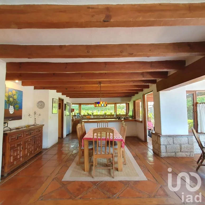 Casa en Venta en Avándaro, Valle de Bravo, Estado De México | NEX-227816 | iad México | Foto 9 de 26