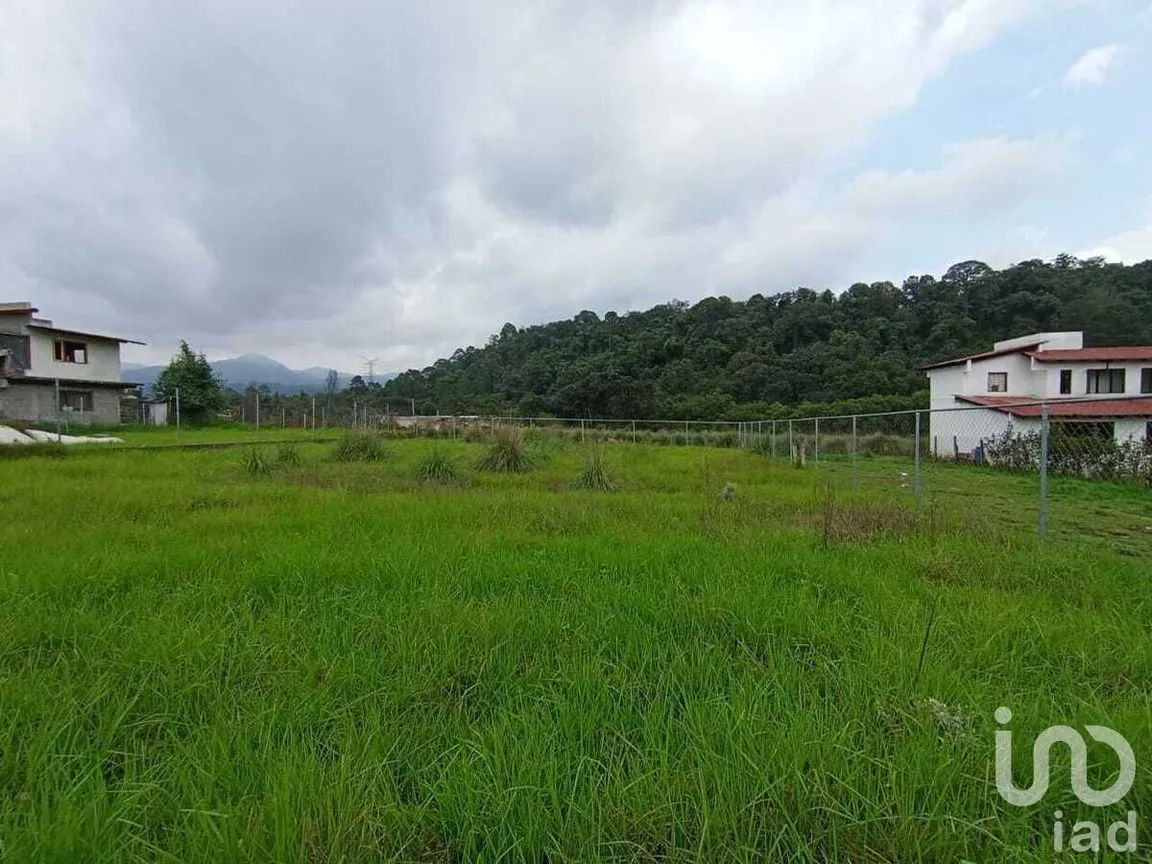 Terreno en Venta en El Fresno, Valle de Bravo, Estado De México | NEX-227817 | iad México | Foto 1 de 16