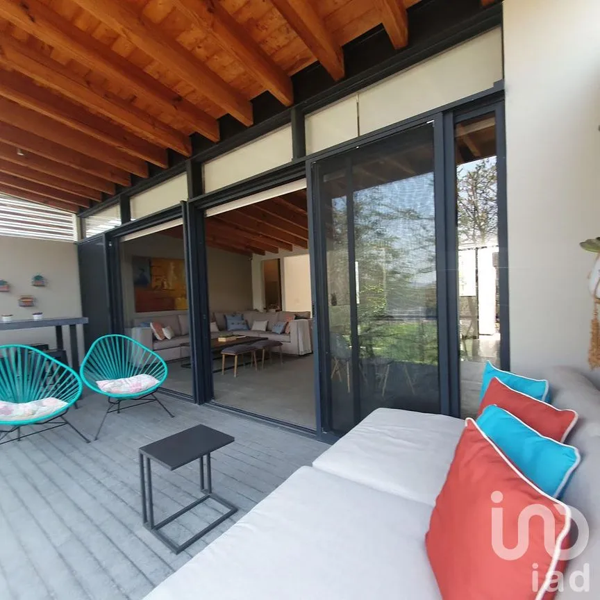 Casa en Venta en Valle de Bravo, Valle de Bravo, Estado De México | NEX-227825 | iad México | Foto 7 de 19
