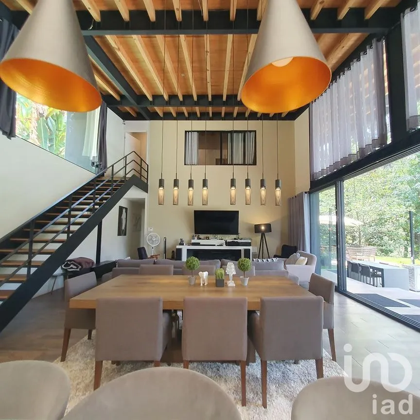 Casa en Venta en Cerro Colorado, Valle de Bravo, Estado De México | NEX-227829 | iad México | Foto 9 de 28