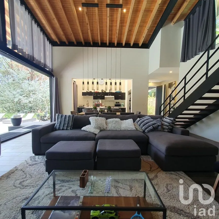 Casa en Renta en Cerro Colorado, Valle de Bravo, Estado De México | NEX-227830 | iad México | Foto 11 de 28