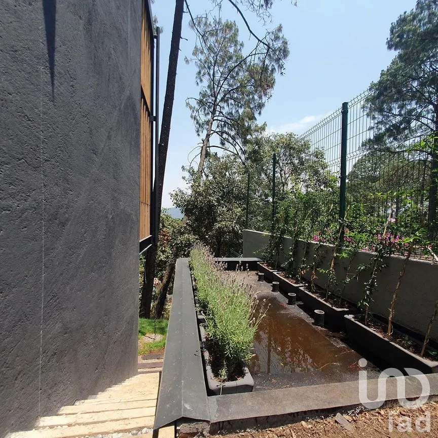 Casa en Venta en Avándaro, Valle de Bravo, Estado De México | NEX-227831 | iad México | Foto 2 de 28
